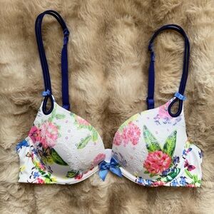 Victoria's Secret Floral Butterfly Lace & Sequin Bra